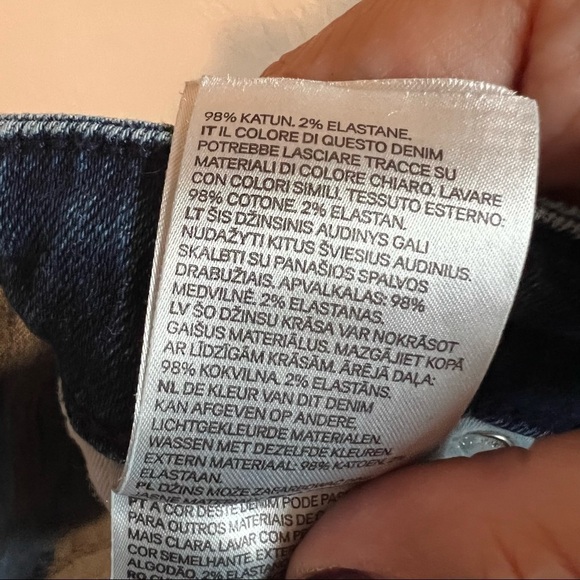 H&M & Denim Skinny Released Raw Hem Distressed Denim Jeans - Picture 9 of 10